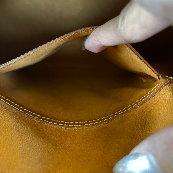 💕❌❌❌SOLD❌❌❌Cipango Epi Alma Pm💕 - Picture 5 of 8